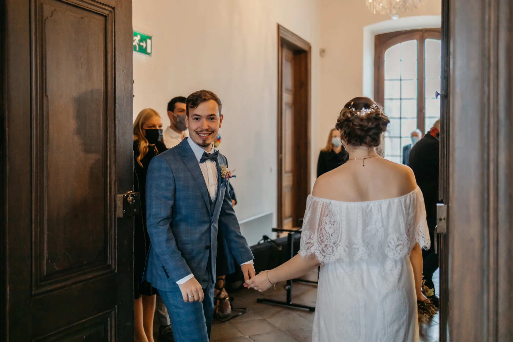 Tamara und Fabian bei ihrer standesamtlichen Hochzeit – Aufnahme 7