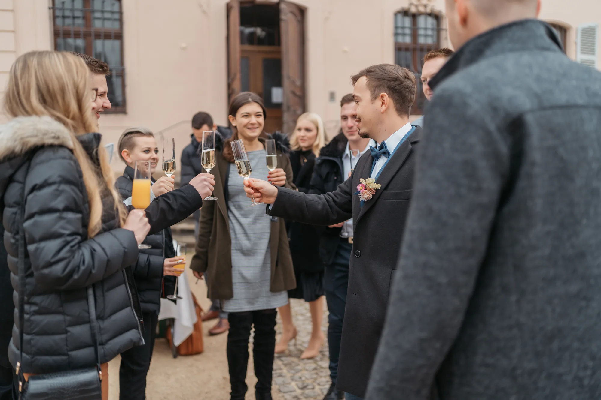 Tamara und Fabian bei ihrer standesamtlichen Hochzeit – Aufnahme 24